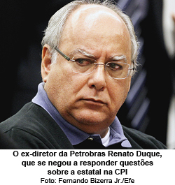 Folha de São Paulo - 20/03/2015 - O ex-diretor da Petrobras Renato Duque, que se negou a responder questões sobre a estatal na CPI - Foto: Fernando Bizerra Jr./Efe